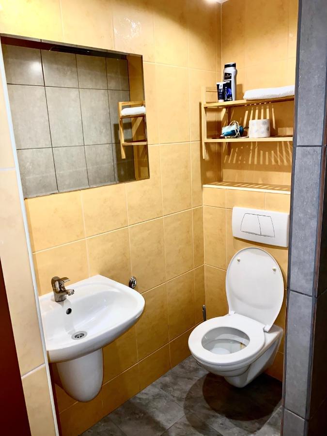 Zajazd Alicja Kutno Bagian luar foto