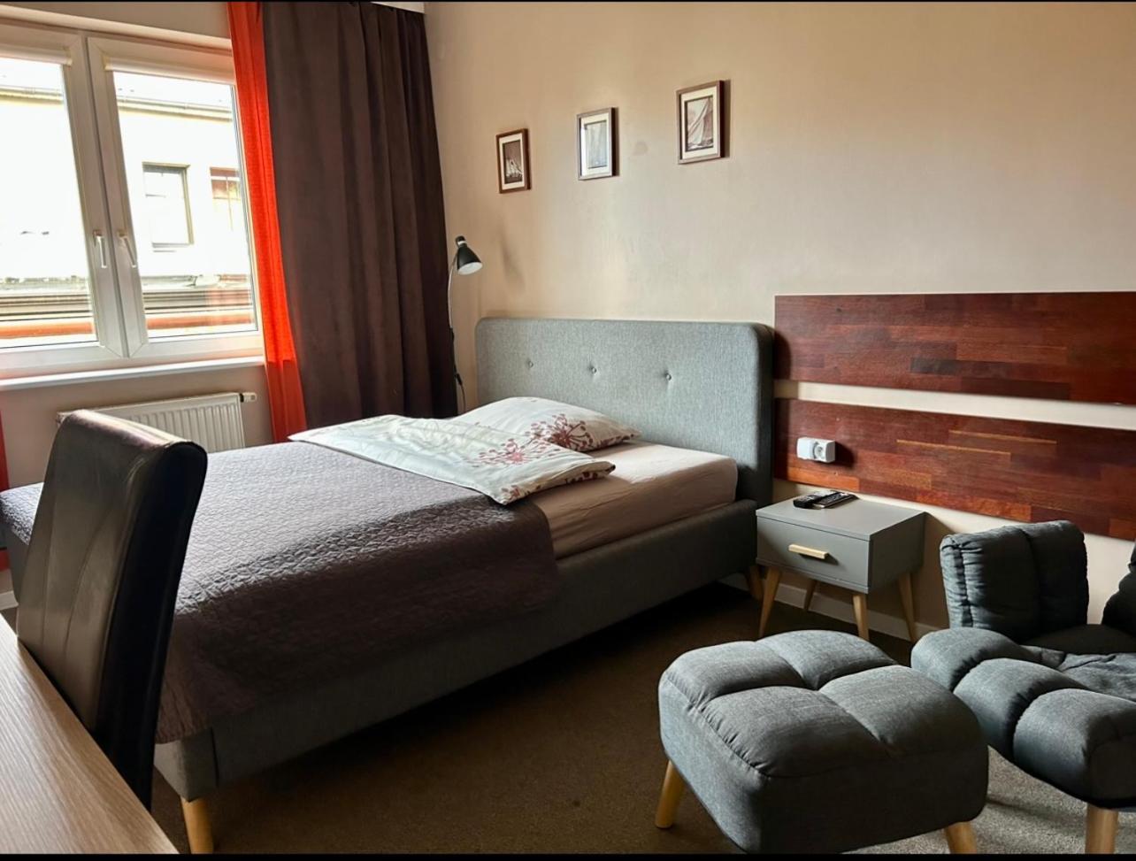 Zajazd Alicja Kutno Bagian luar foto